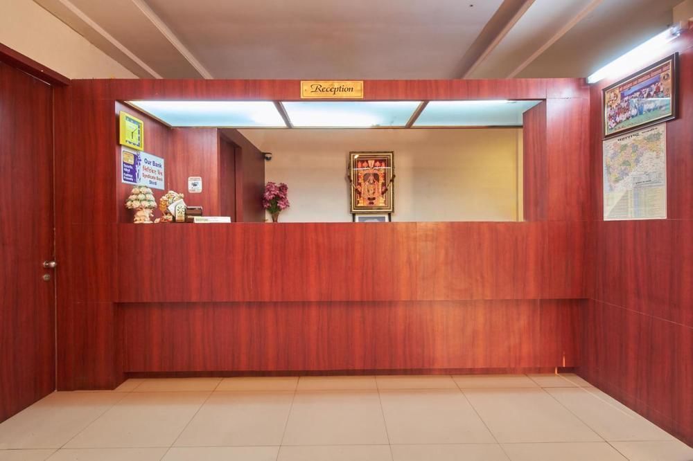Hotel Sai Suraj Park 舍地 外观 照片